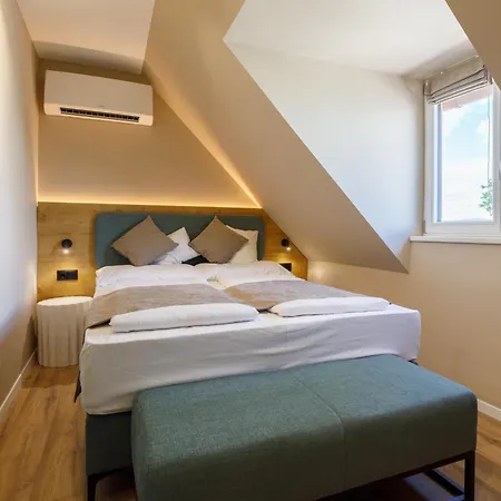 Casa de hóspedes Lepke és étterem Tihany